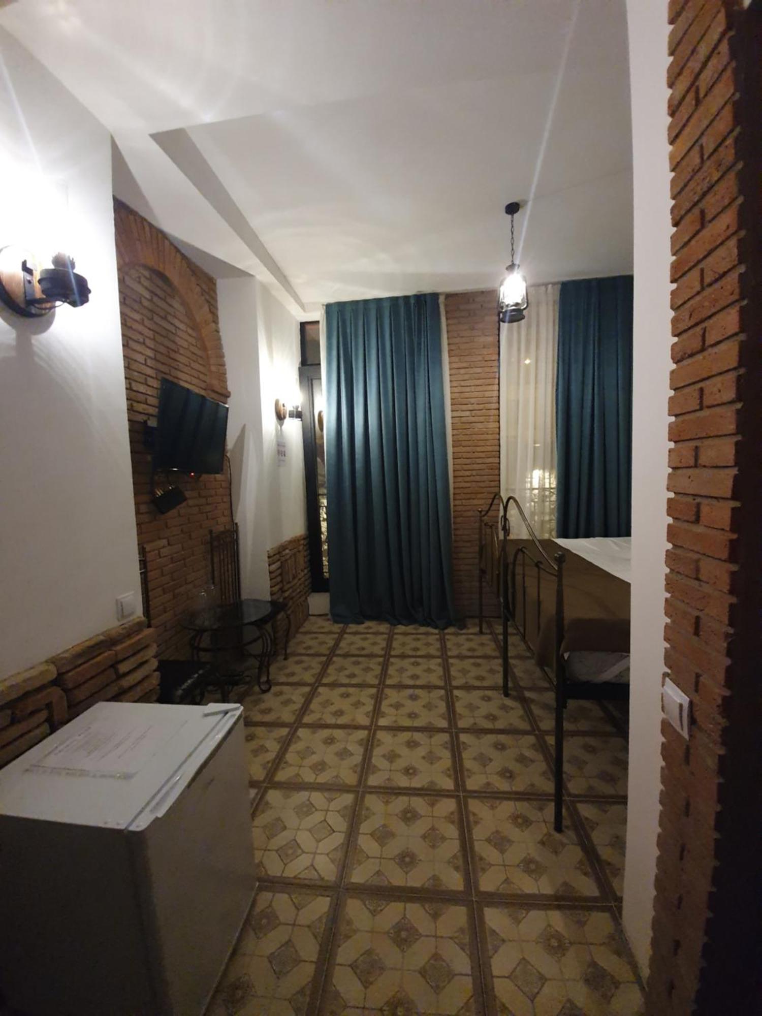 טביליסי Janashia Boutique Hotels חדר תמונה