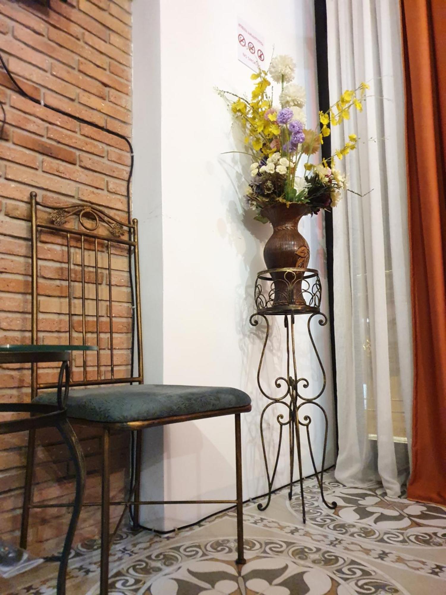 טביליסי Janashia Boutique Hotels חדר תמונה